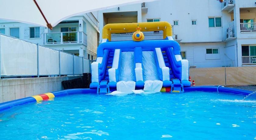 泰安 Taean Syaron Pension 3つ星 ゲストハウス プール