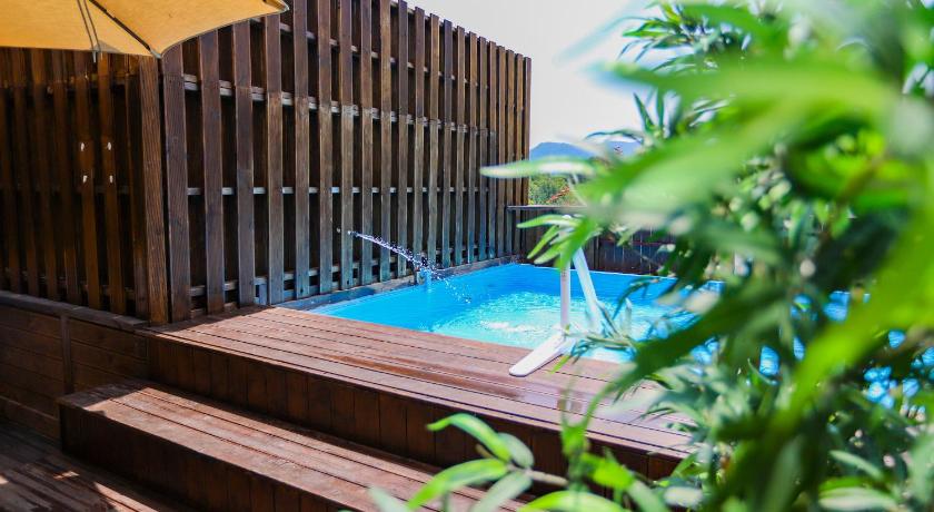 忠州 Penates Poolvilla A 3つ星 ゲストハウス レストラン