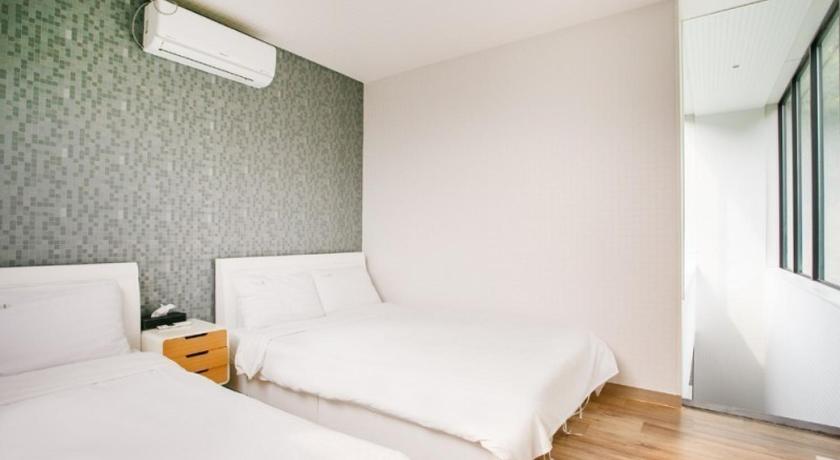 Image of Double Room 6 5