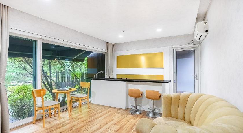 Image of Double Room 2 5