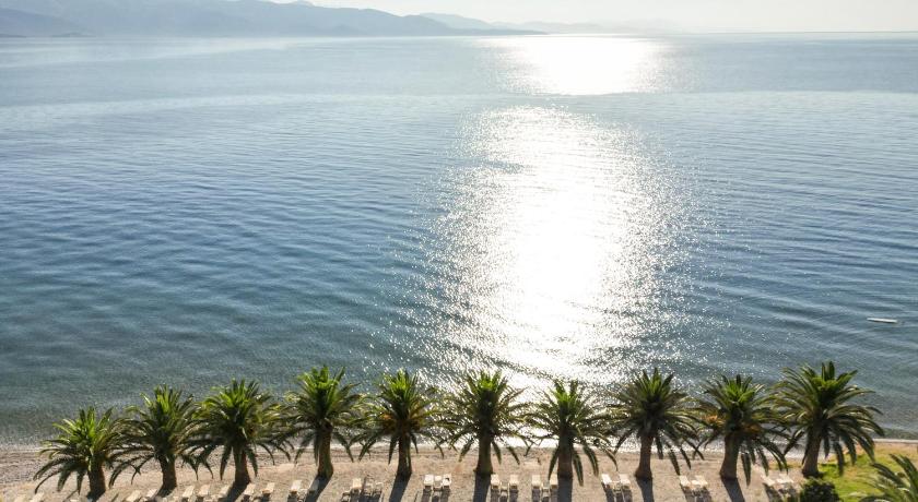 Long Beach Hotel & Resort