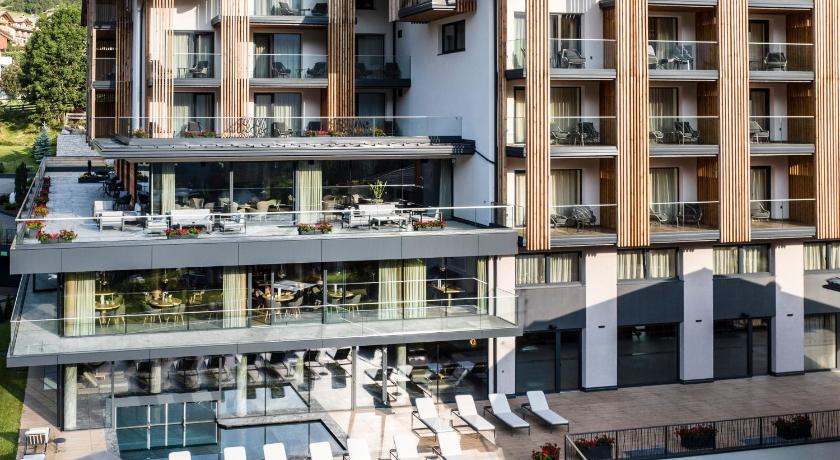 Ciampedie Luxury Alpine Spa Hotel