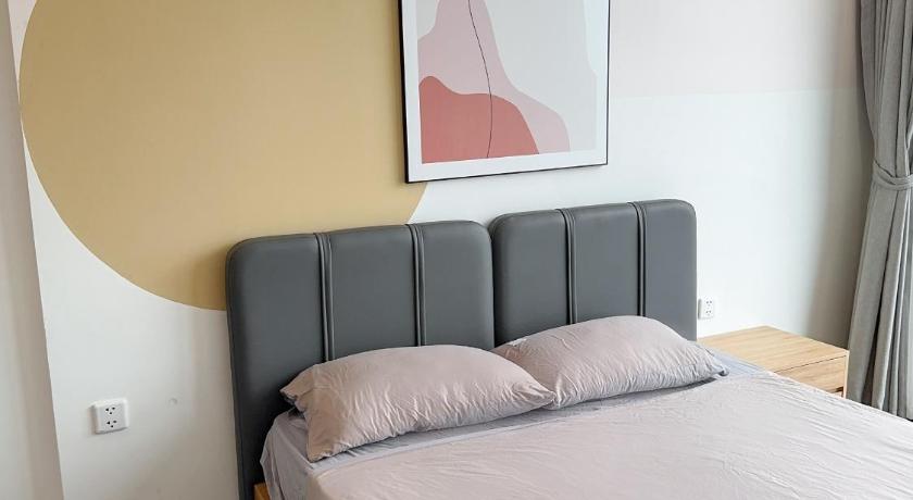 Image of Two-Bedroom Apartment 14