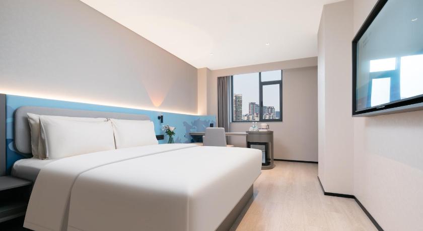 Atour Light Hotel Wuhan Hankou Railway Station Hankou Financial Center - image 2