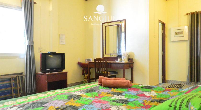 Image of Bungalow with Seaview 6