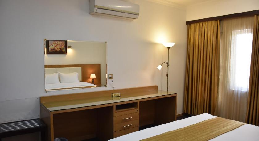 Hayali Suites Hotel photo