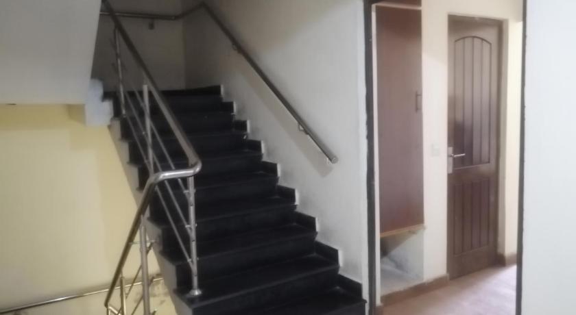 Fortville Hotel - image 12