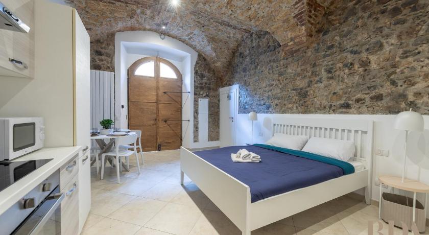 La Grotta 250m dal lago RDA Lux AP