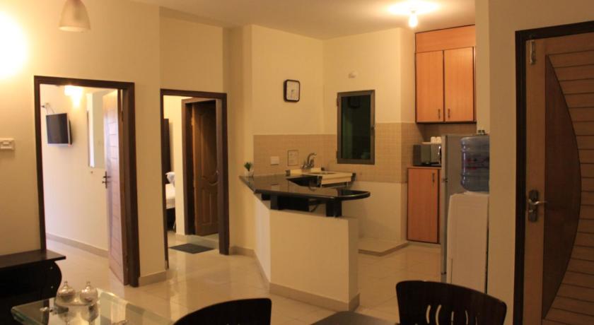 Mariners Base Apartments