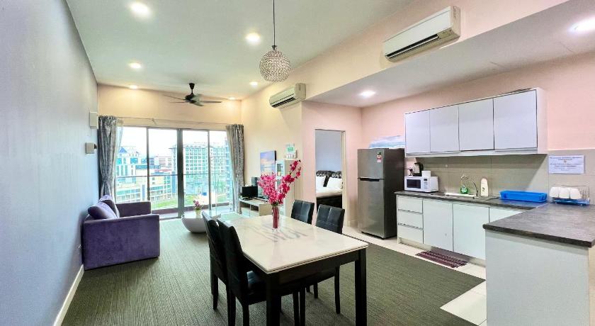 Kota Kinabalu Margo Home - The Loft Imago 5-Star Guesthouse exterior