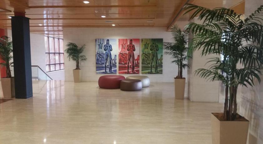 Hotel Escuela Santa Cruz