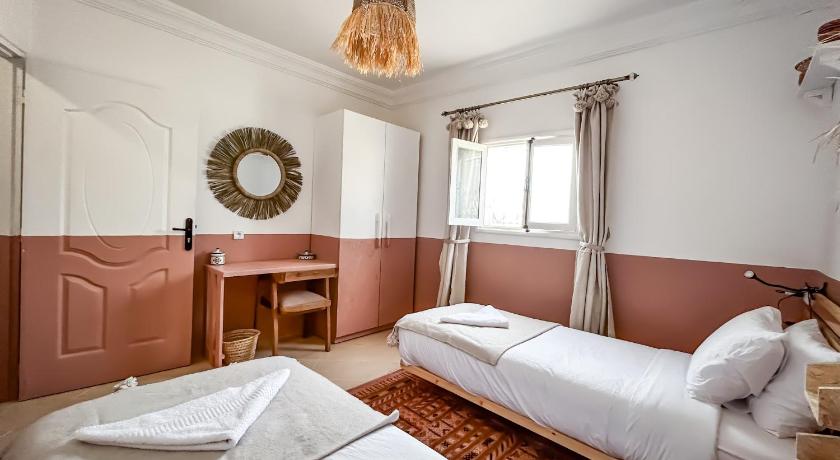 타가주 Tazuri Surf House 2성급 호텔 스위트룸