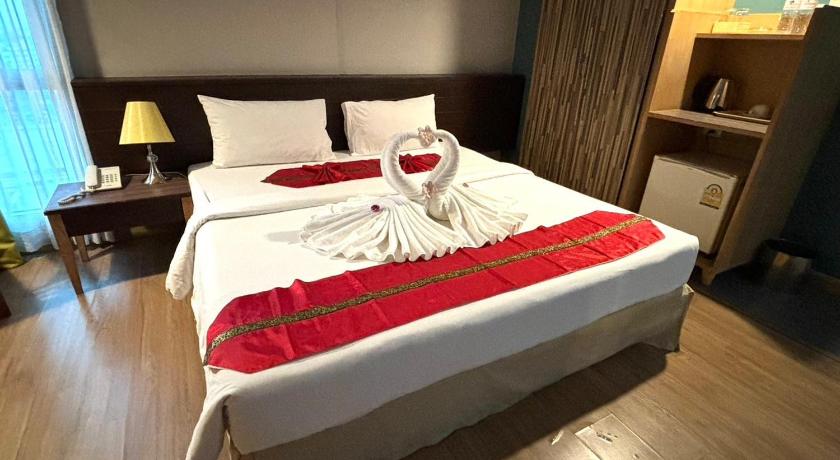 Image of Deluxe - 1 King Bed 6