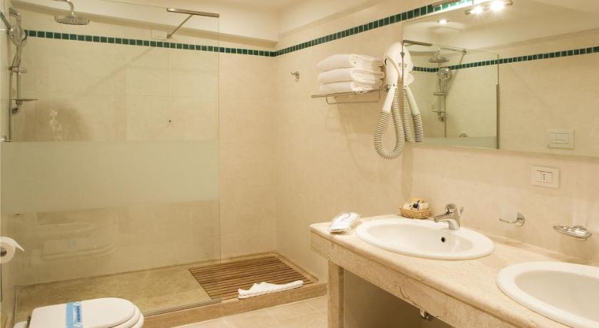 Image of Junior Suite with Sea View 2
