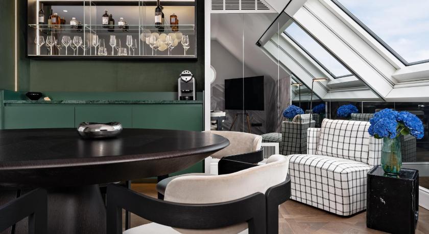 Image of Loft Suite 5