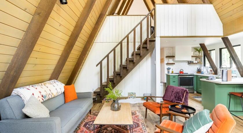 쉐이버 레이크 (CA) Dogwood Peak Mid-Century A-Frame with AC Style 4성급 숙소 객실