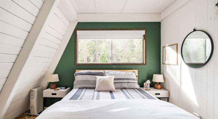 쉐이버 레이크 (CA) Dogwood Peak Mid-Century A-Frame with AC Style 4성급 숙소 전망