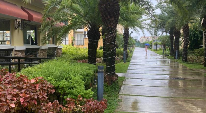 Cebu Sanremo Oasis Condominium 3-Star Guesthouse view