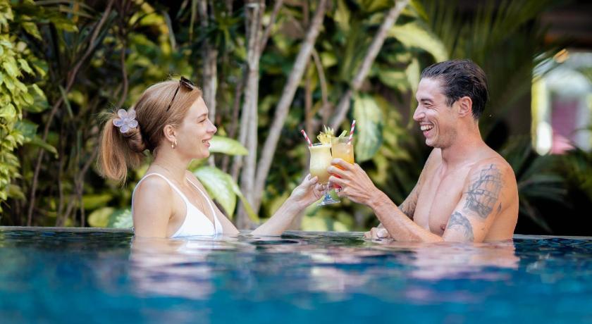 豪華泳池景觀房－免費峇里島文化體驗與 1 個迷你吧 (Deluxe Pool View - Free Balinese Culture Experience and 1 Mini Bar)圖片 10