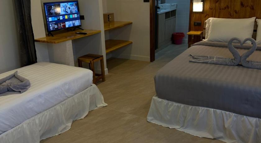 Aussieland Bungalows - image 40