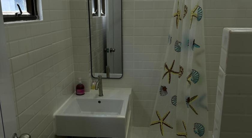 Aussieland Bungalows - image 50