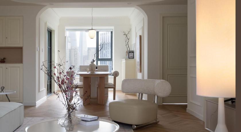 상하이 / 상해 Eastern Hub - Bund Branch 3-Bedroom Near Yuyuan Garden, Nanjing Road with Shanghai Tower Views, Near 게스트하우스 수영장