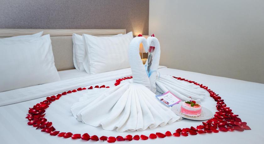 Image of Suite 6