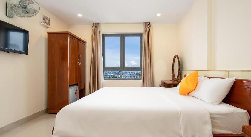 Lotus Rock 05 Hotel Da Nang – Da Nang, MN
