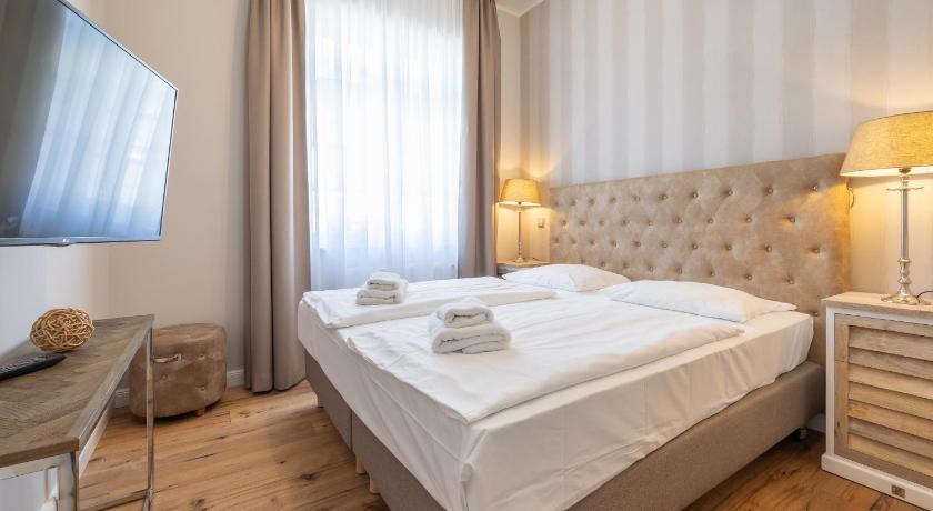 Image of Suite with Balcony 3