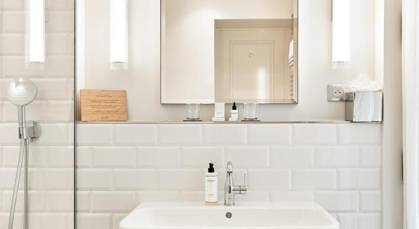 Image of Superior Double 2