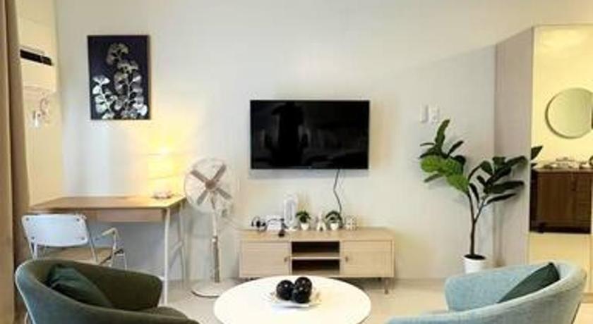 2 Bedroom and 1 Bedroom Apartments with Private Pool and Gym - image 14