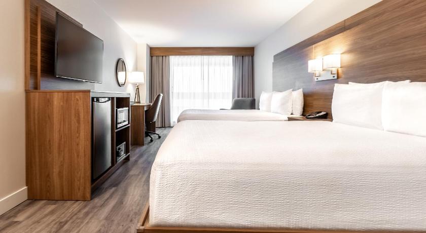 Image of 2 Queen Beds No View 0