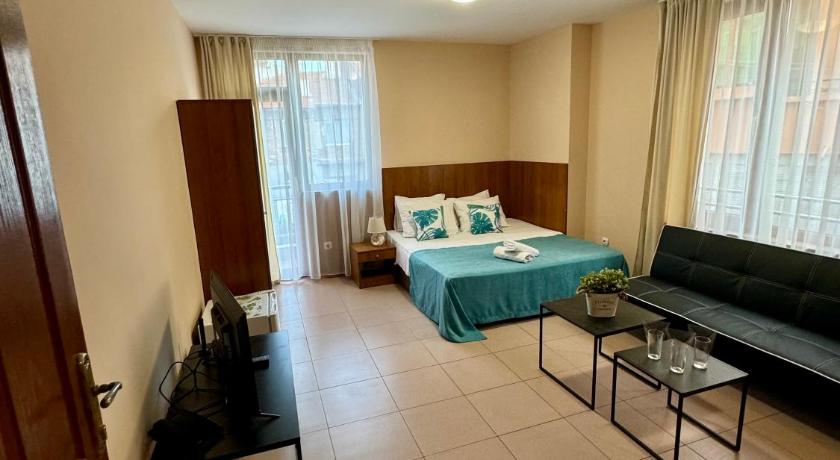 Family Guest House - image 20