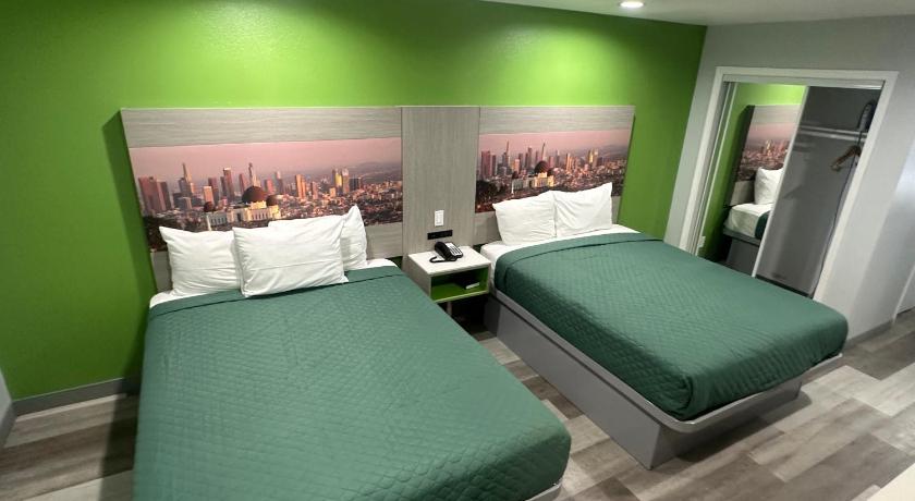 Image of 2 Queen Beds Nonsmoking 3