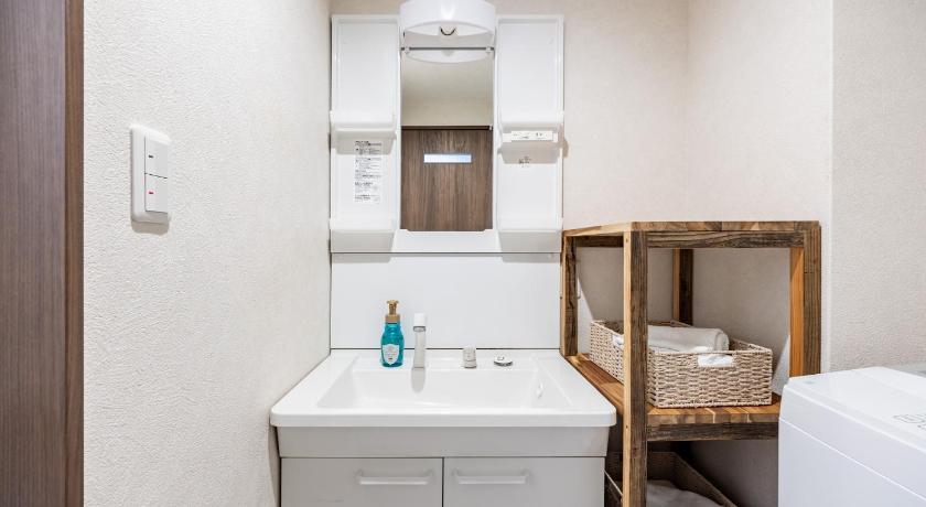 Osaka AI Annex 3-Star Accommodation lobby
