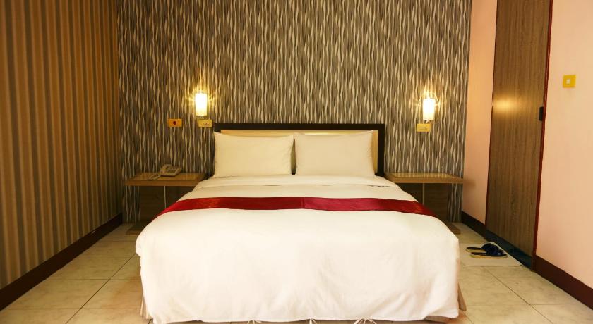 Jiuning Business Hotel photo