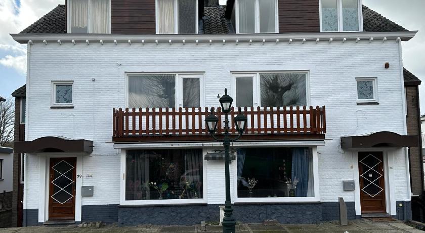 Hotel B&B Sint-Maria NEXT DOOR
