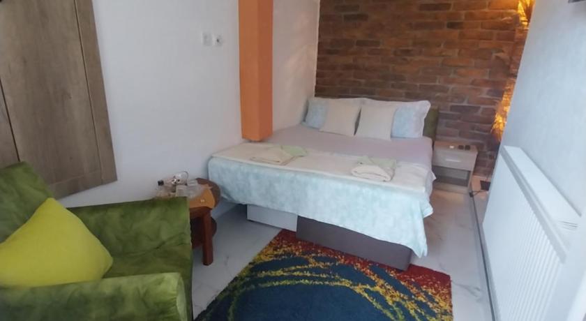 Stari Slankamen R&H apartmani 4-Star Guesthouse restaurant