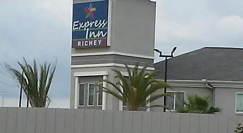 Houston Express Inn - Richey 4-Star Accommodation room