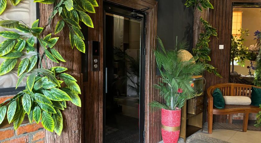 Kota Kinabalu Shalom Suites & Spa 4-Star Hotel restaurant