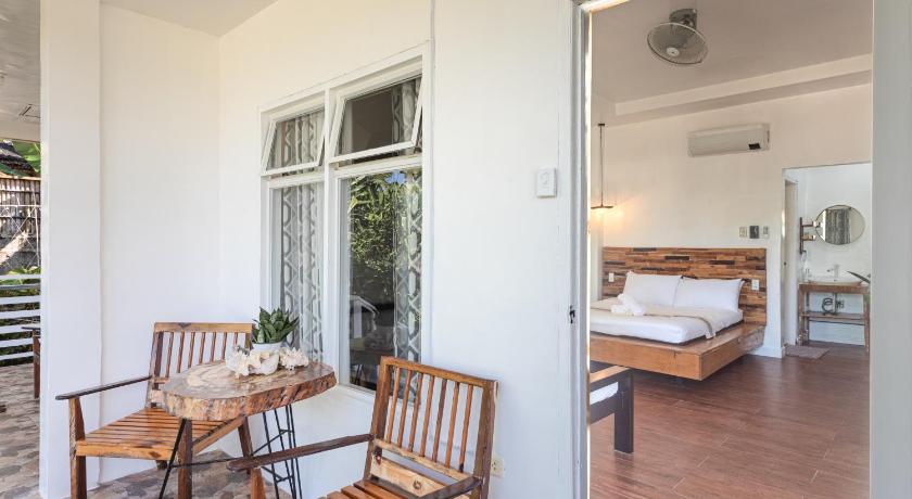 Image of Deluxe Double Room with Sea View 5