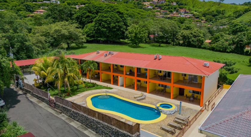 プラヤ・エルモサ（グアナカステ） Hermosa Paradise 4つ星 ホテル 外観