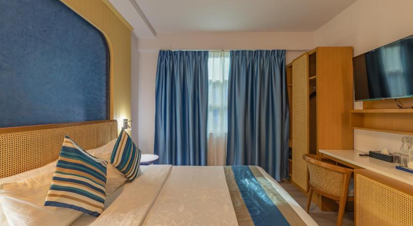 Image of Standard Suite 4