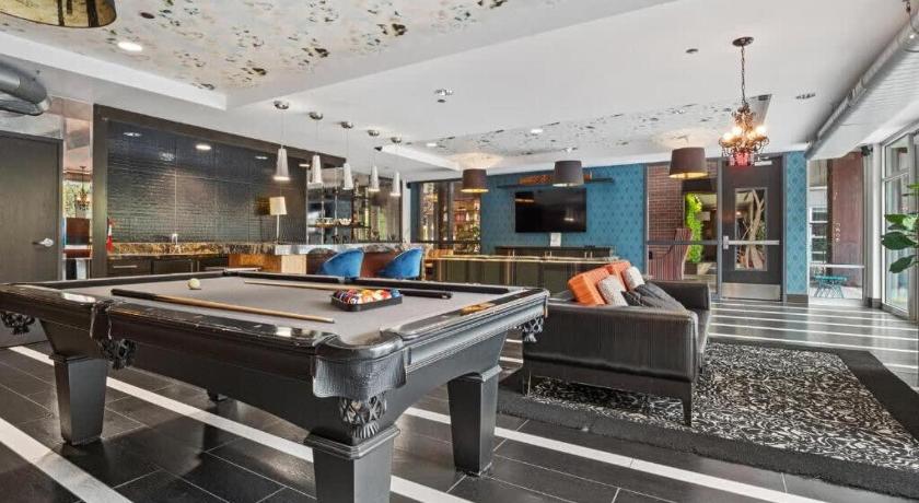 미니애폴리스 (MN) CozySuites Mill District with gym #11 4성급 숙소 로비