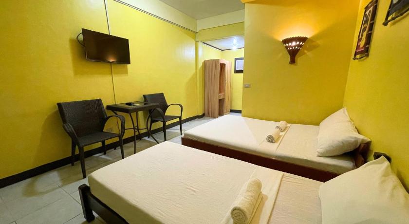 Image of Triple Room 1