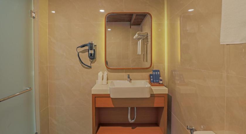Image of Deluxe Suite Double 17