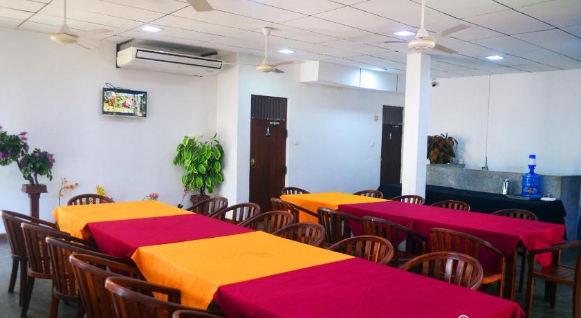 Trinco Rest House. - image 8