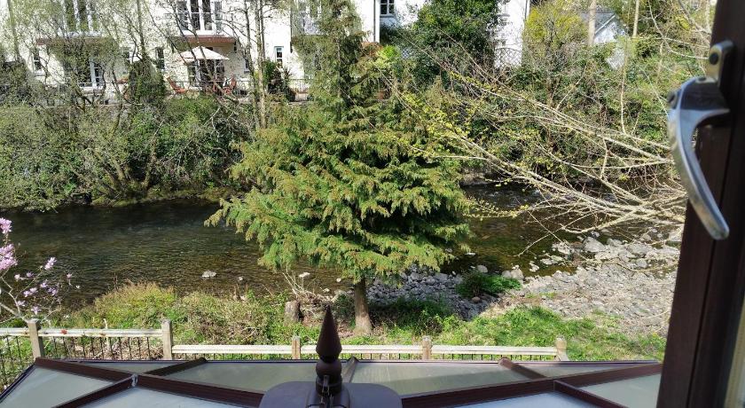 Kingfisher Cottage photo