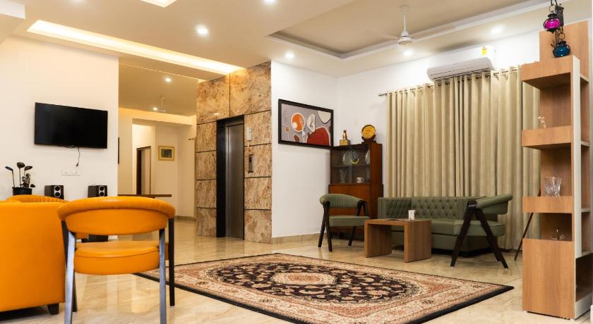 Sandane homes  near India Expo Centre and Mart - image 6