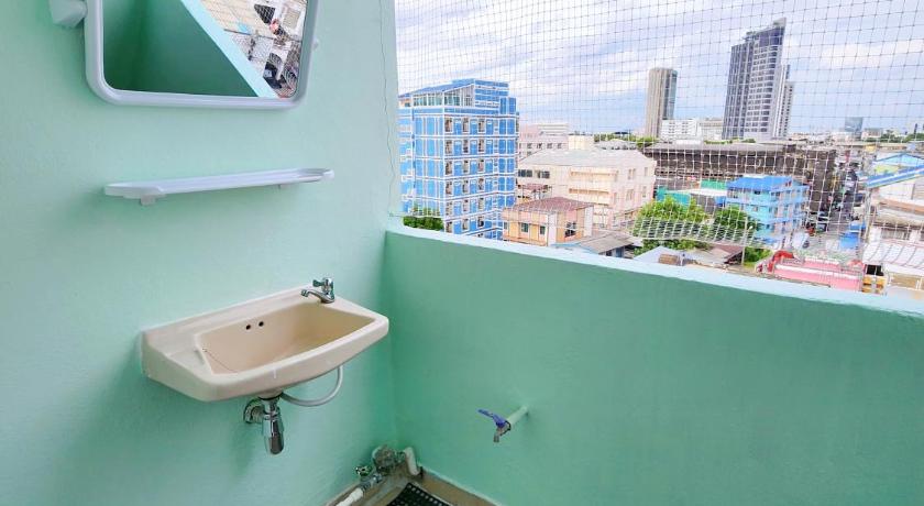 803-STP Homely room Free Wi-Fi and Near BTS line - image 13